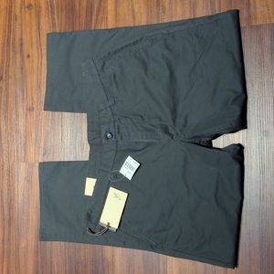 NWT Rodd & Gunn Universal Fit Gray Pants 36 x 30